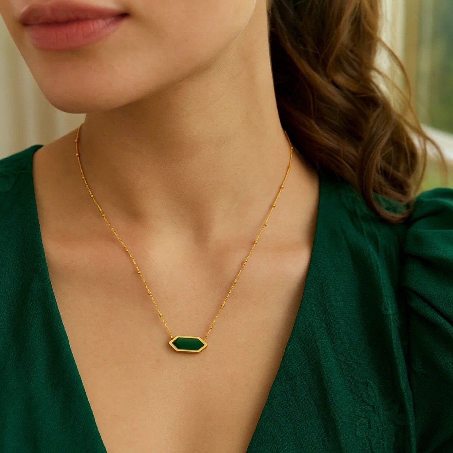 14K Yellow Gold Hexagon Malachite Pendant Necklace